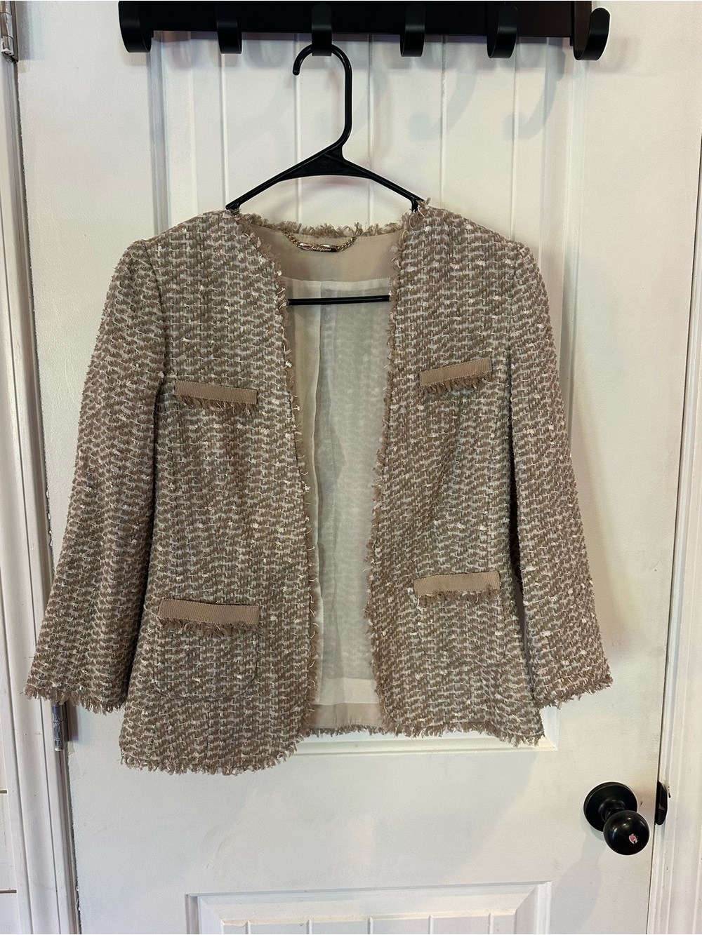 Les Copains Italy tweed fringe blazer Jacket tan textured raw edge size 40/US 10